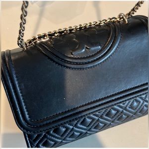 Tory Burch Fleming Shoulder Bag Soft Leather